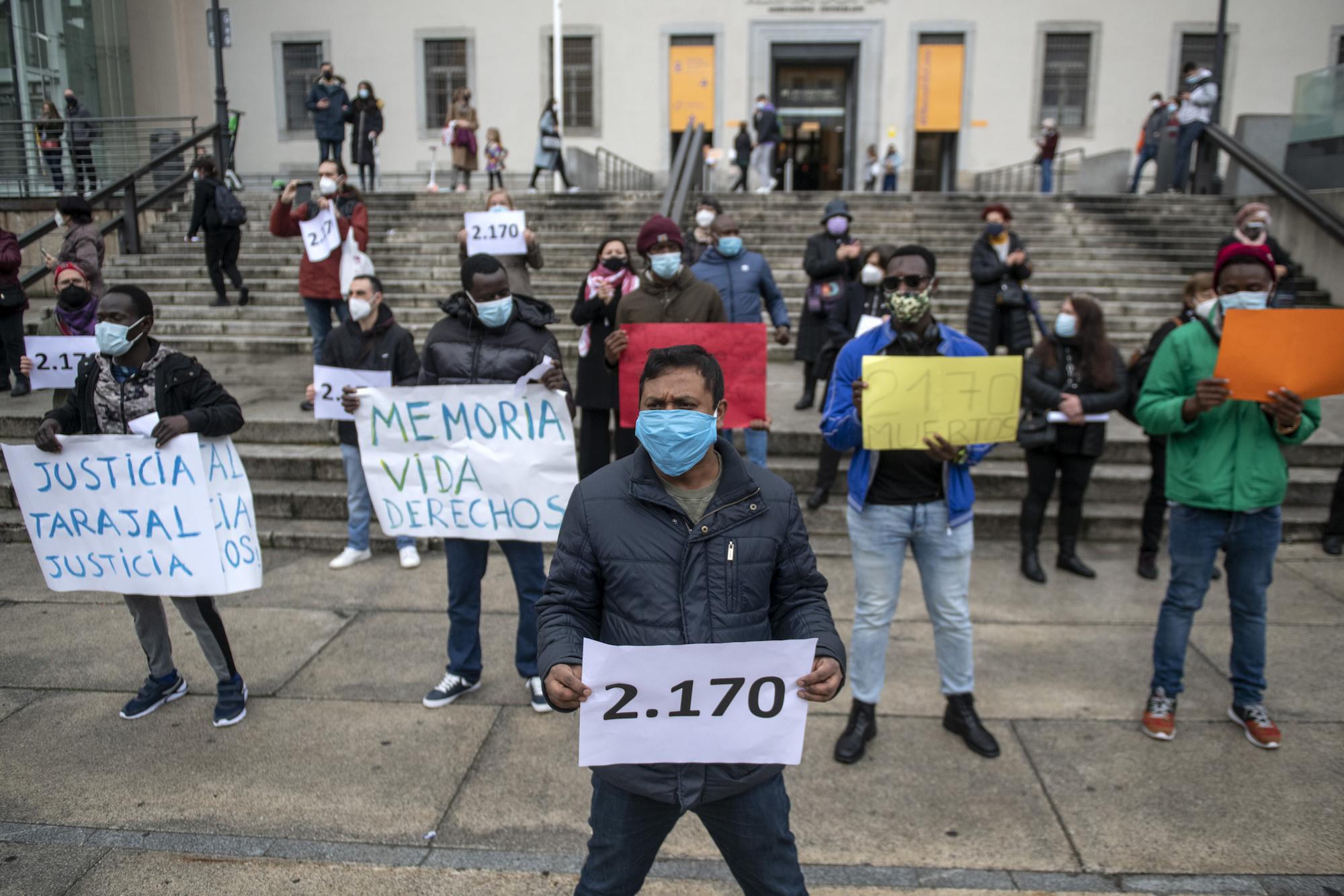 Manifestación en Madrid en el séptimo aniversario de la masacre de la playa del Tarajal.  - 2